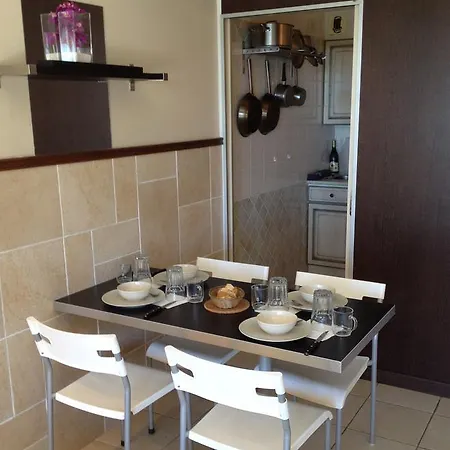 Les Amandiers Hotel Saint-Raphaël