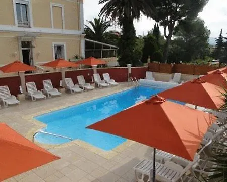 Hotel Les Amandiers Saint-Raphaël