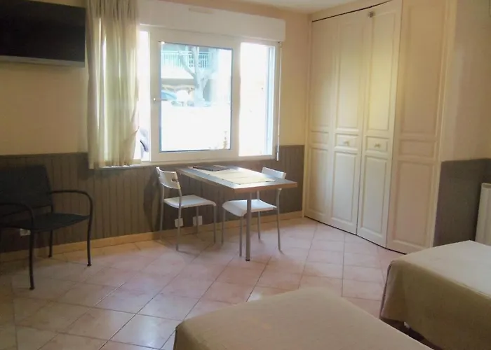 Hotel Les Amandiers