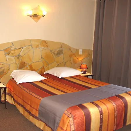 Les Amandiers Otel Saint-Raphaël