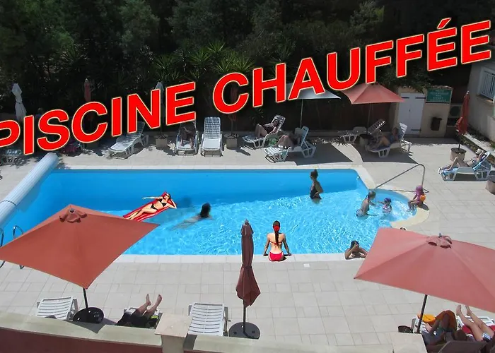 Otel Les Amandiers 2*